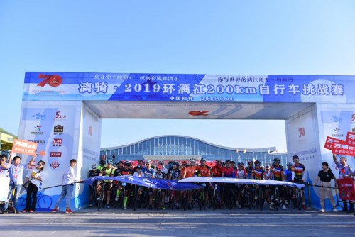 萬(wàn)順叫車-本地駕駛員熟人熟路