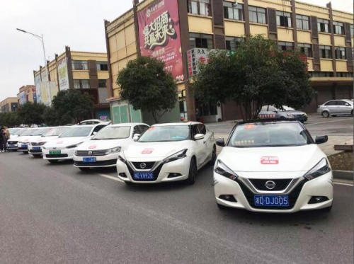 萬順叫車-本地駕駛員熟人熟路