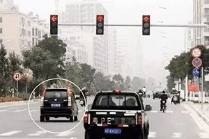 新交規(guī)發(fā)布：新加扣分項(xiàng)目，違章扣分翻一番，車主朋友互相轉(zhuǎn)告