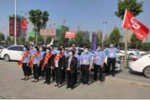 【萬(wàn)順叫車·全國(guó)交通安全反思日】警企一體，共同維護(hù)交通安全