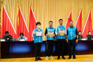 萬順叫車受邀參加深圳寶安機(jī)場全國交通安全日活動(dòng)，斬獲兩大獎(jiǎng)項(xiàng)